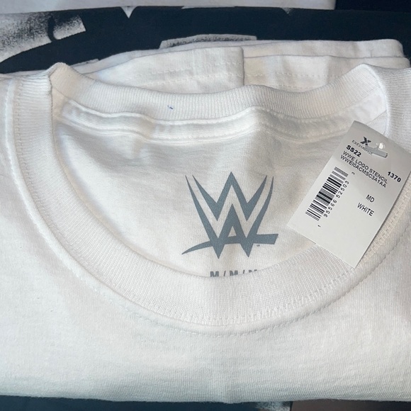 WWE Logo Stencil White Shirt - Picture 3 of 8